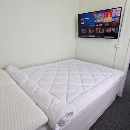 Citycenter Apartment - Bigtv-Ps4-Netflix-Parking Chemnitz Zewnętrze zdjęcie